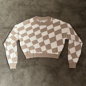 Hollister Tan and White Checkered Sweater never worn